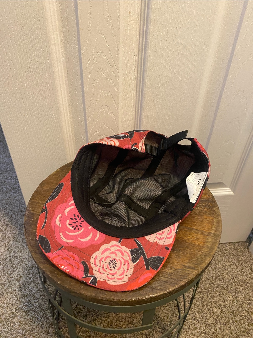 Women’s Floral Pink And Red Five-Panel Hat — image 4 of 5